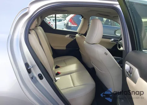 2013 Lexus Ct 200H z USA, uszkodzony, nr VIN JTHKD5BH4D2146908